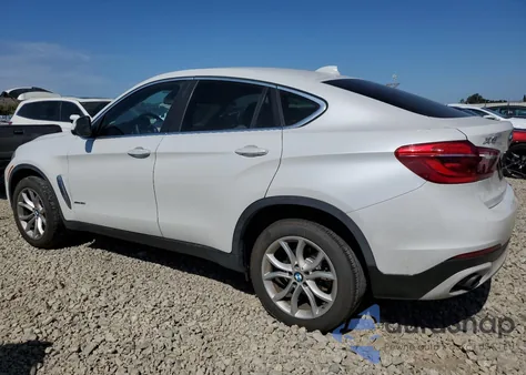 2015 BMW X6 xDrive35I z USA, uszkodzony, nr VIN 5UXKU2C55F0N77758